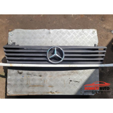 Решетка за Mercedes Vito W638