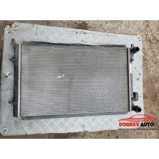 Воден радиатор за VW Touran 1.6 FSI