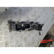 Всмукателен колектор (ляв) за Audi A8 D3 3.0 TDI Всмукателен колектор (ляв) за Audi A8 D3 3.0 TDI