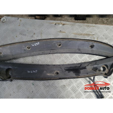 Кори под чистачки за Mercedes Vito W638 Кори под чистачки за Mercedes Vito W638