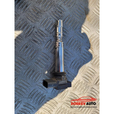 Бобина за Audi A8 D3 6.0 W12 Бобина за Audi A8 D3 6.0 W12