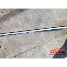 Водобранна лайсна (задна лява) за Audi A4 B6 Водобранна лайсна (задна лява) за Audi A4 B6