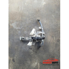 Основа калник (преден ляв) за Audi A8 D3 Основа калник (преден ляв) за Audi A8 D3