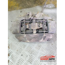 Спирачен апарат (преден десен) за Mercedes S 500 Long W221 Спирачен апарат (преден десен) за Mercedes S 500 Long W221