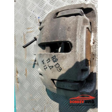 Спирачен апарат (преден десен) за Audi A8 D3 6.0 W12 Спирачен апарат (преден десен) за Audi A8 D3 6.0 W12