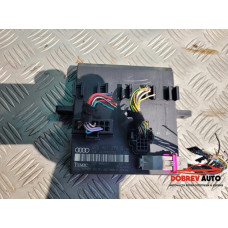Комфорт модул (преден) за Audi A8 D3 6.0 W12