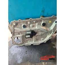 Стъклоповдигач с ел. щори (заден десен - Long) за Audi A8 D3