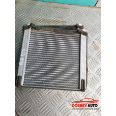 Радиатор парно за Audi A8 D3 Радиатор парно за Audi A8 D3