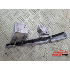 Държач фар (преден ляв) за Audi Q7 4L 3.0 TDI