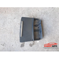 Пепелник (преден) за Audi A4 B8