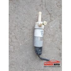 Помпичка чистачки за Mercedes ML Class W163 Помпичка чистачки за Mercedes ML Class W163