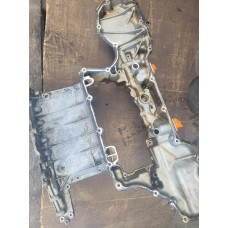 Картер (горен) за Audi A8 D4 4.0 TFSI