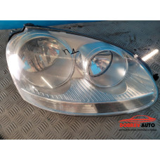 Фар (десен) за VW Golf V