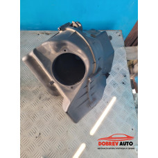 Кутия въздушен филтър за Audi A8 D4 Кутия въздушен филтър за Audi A8 D4