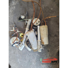 Помпи резервоар за Audi A8 D3 6.0 W12