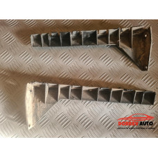 Държачи (задна броня) за Audi A8 D3