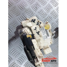 Брава (задна дясна) за Audi A8 D3 Брава (задна дясна) за Audi A8 D3