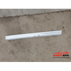 Външна лайсна - долна (предна дясна) за Audi A8 D3 4.2 TDI