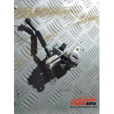 Ключалка (заден капак) за Audi A8 D3 4.2 TDI Ключалка (заден капак) за Audi A8 D3 4.2 TDI