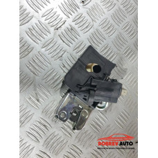 Брава (заден капак) за Audi A8 D3 4.2 TDI Брава (заден капак) за Audi A8 D3 4.2 TDI