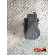 Моторче клапа парно (6) за Mercedes E Class W211