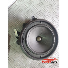 Тонколона (задна дясна - Bose) за Audi A8 D3 4.2 FSI Long Тонколона (задна дясна - Bose) за Audi A8 D3 4.2 FSI Long