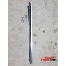 Водобранна лайсна (задна лява) за Audi A8 D3 4.2 FSI Long Водобранна лайсна (задна лява) за Audi A8 D3 4.2 FSI Long