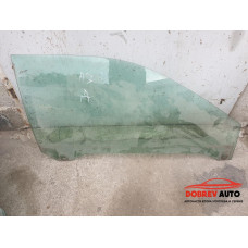 Стъкло (предно дясно) за Audi A3 8L две врати