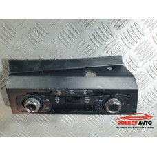 Управление климатроник за Audi A5 8T Facelift - десен волан Управление климатроник за Audi A5 8T Facelift - десен волан