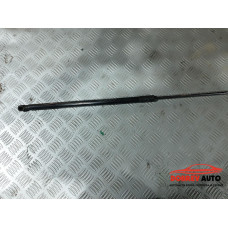 Амортисьор (преден капак) за Audi A5 8T