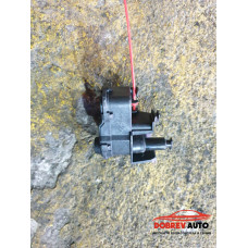 Механизъм отваряне на резервоар за Audi A5 8T 2.0 TDI Sportback