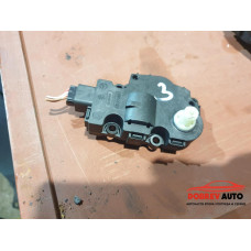 Моторче клапа парно (3) за Audi A5 8T 2.0 TDI Sportback Моторче клапа парно (3) за Audi A5 8T 2.0 TDI Sportback