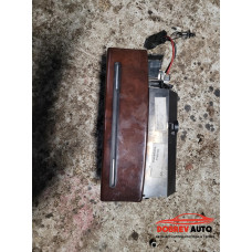 Преден пепелник за Audi A8 D3