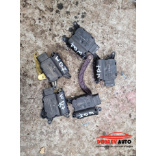 Моторчета клапа парно за VW Passat B7 1.6 TDI