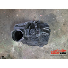 Филтърна кутия за Audi A8 D3 4.2 FSI Филтърна кутия за Audi A8 D3 4.2 FSI