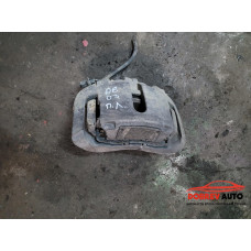 Спирачен апарат (преден ляв) за Audi A8 D3 4.2 FSI Спирачен апарат (преден ляв) за Audi A8 D3 4.2 FSI