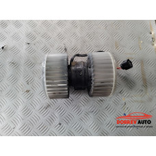 Моторче парно за Audi A8 D3 4.2 FSI Моторче парно за Audi A8 D3 4.2 FSI