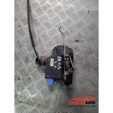 Брава (задна лява) за Audi A8 D3 4.2 FSI Брава (задна лява) за Audi A8 D3 4.2 FSI