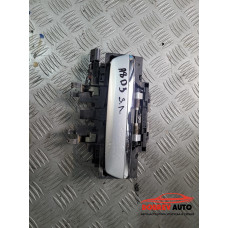 Външна дръжка (задна лява) за Audi A8 D3 4.2 FSI