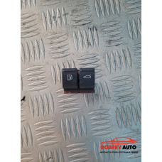 Бутон резервоар/багажник за VW CC