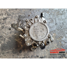 Вакуум помпа за VW Golf V 2.0 TDI 4 motion Вакуум помпа за VW Golf V 2.0 TDI 4 motion