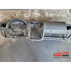 Арматурно табло за VW Golf V 2.0 TDI 4 motion Арматурно табло за VW Golf V 2.0 TDI 4 motion