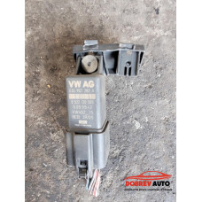 Реле свещи за VW Golf V 2.0 TDI 4 motion Реле свещи за VW Golf V 2.0 TDI 4 motion