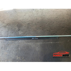 Водобранна лайсна (предна дясна) за Audi Q7 4L