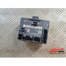Модул врата (предна дясна) за Audi Q7 4L