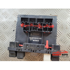 Комфорт модул за VW Golf V 2.0 TDI 4 motion
