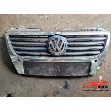 Предна решетка за VW Passat B6 2.0 TDI Предна решетка за VW Passat B6 2.0 TDI