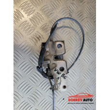 Брава (преден капак) за VW Passat B6 Брава (преден капак) за VW Passat B6