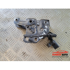 Брава (преден капак) за Audi A6 C6 (4F) Брава (преден капак) за Audi A6 C6 (4F)