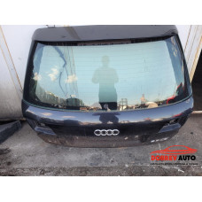 Заден капак (черен) за Audi A4 B7 комби Заден капак (черен) за Audi A4 B7 комби